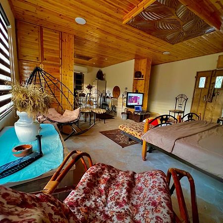 Oak Farm مزرعة الملّول Guest House ‘Ajlūn Eksteriør bilde