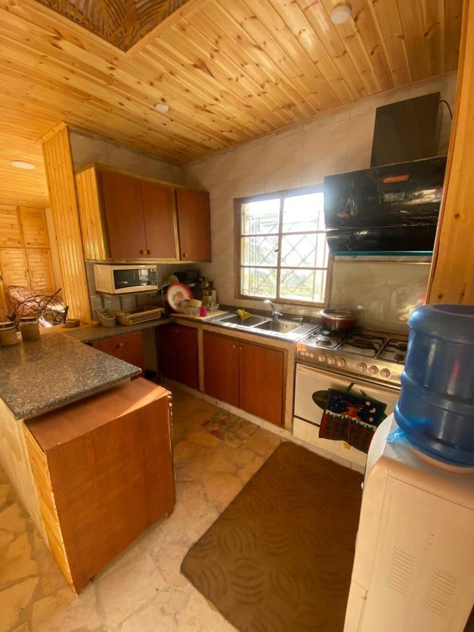 Oak Farm مزرعة الملّول Guest House ‘Ajlūn Eksteriør bilde